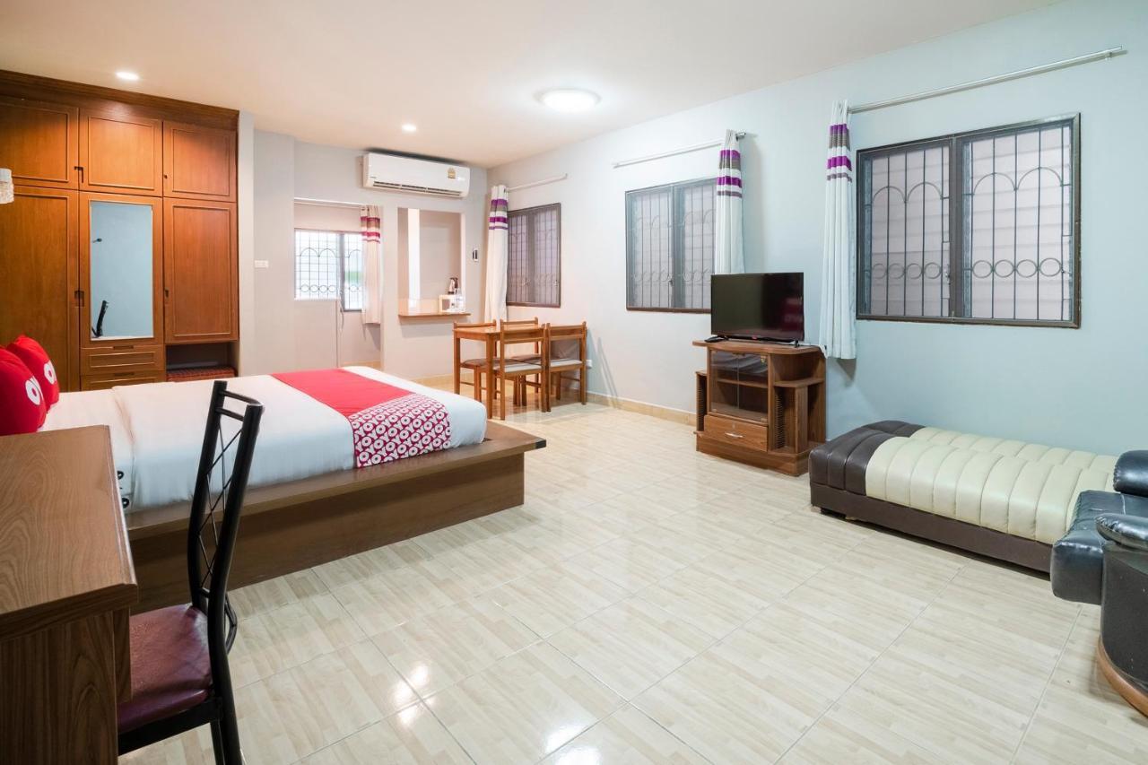 Oyo 663 Green Beach Room Pattaya Exterior foto