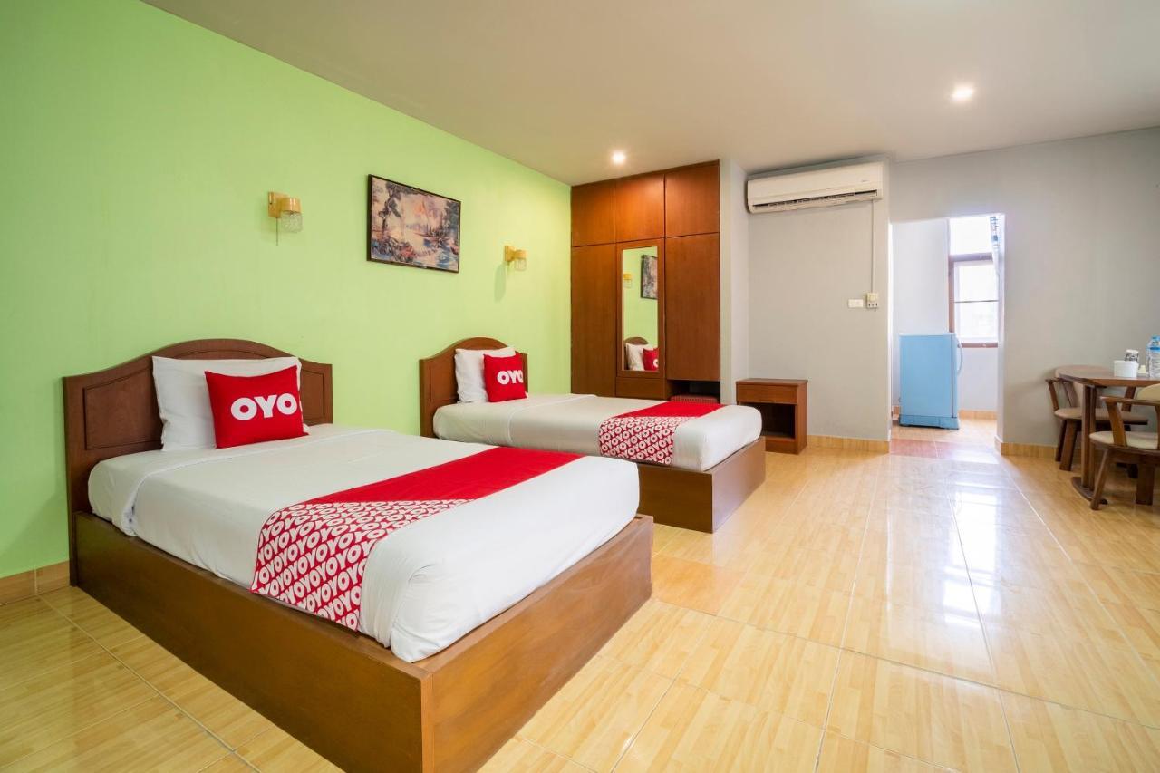 Oyo 663 Green Beach Room Pattaya Exterior foto